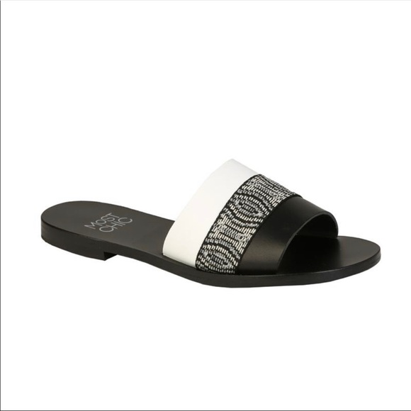 Black and white leather sandals - Picture 1 of 4